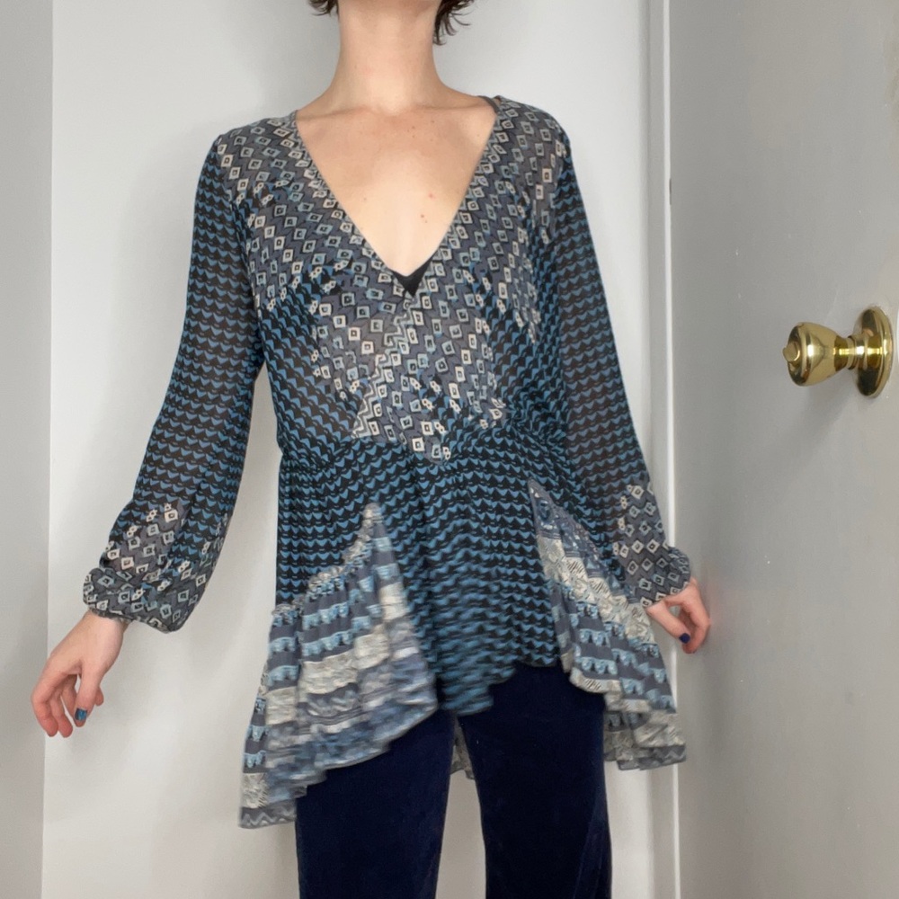 Free people flowy 70s mermaid top